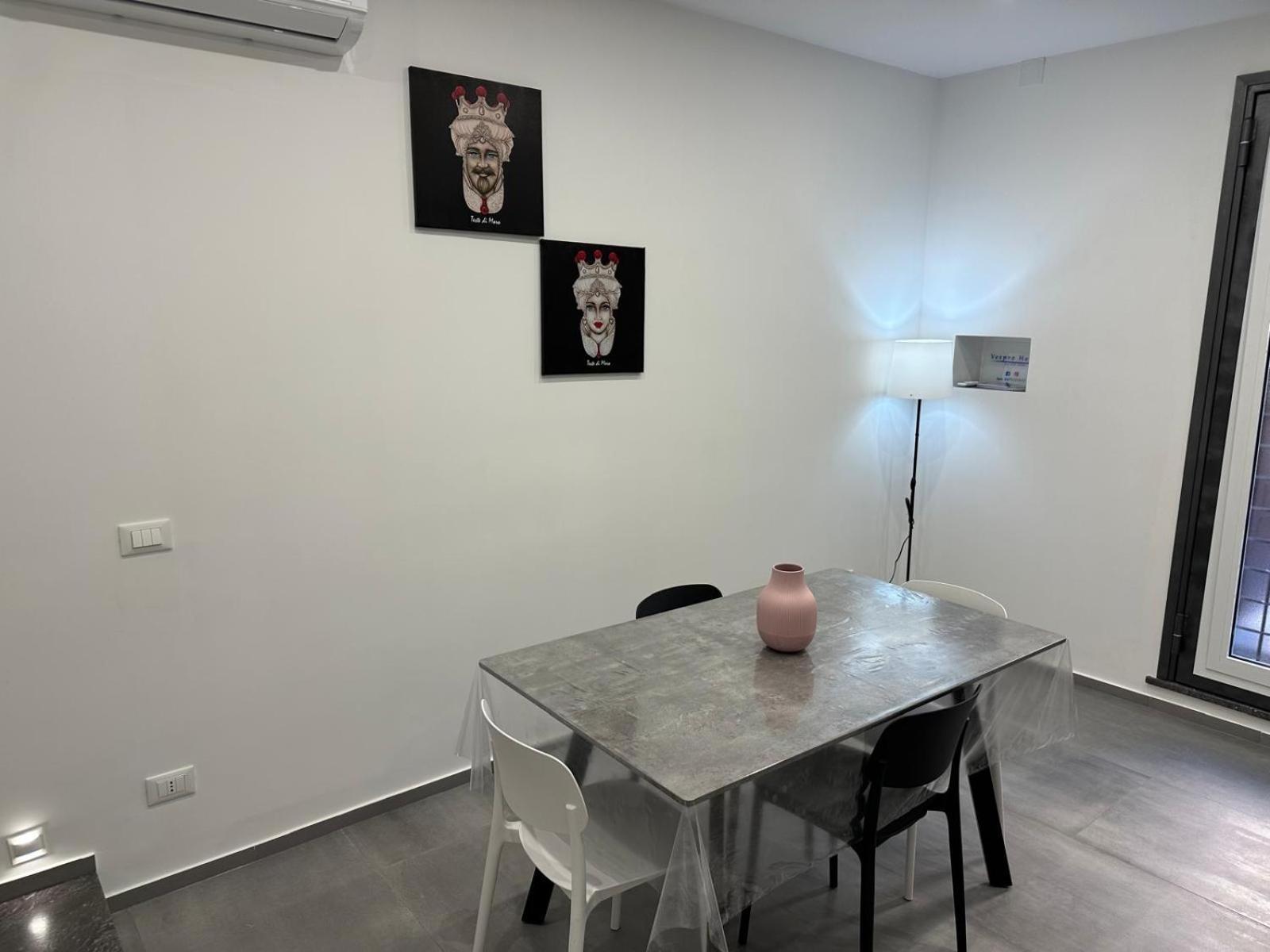 Vespro House * Palerme